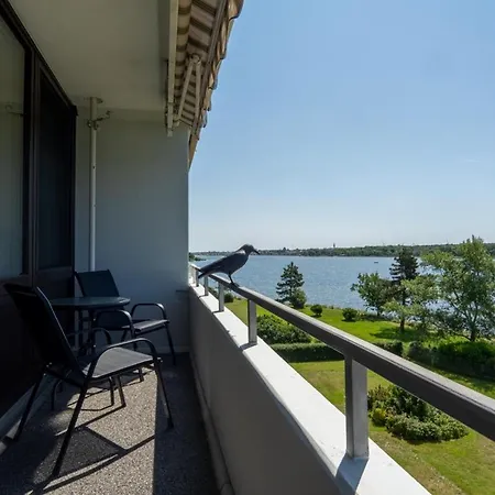 Mit Sued-balkon Am *