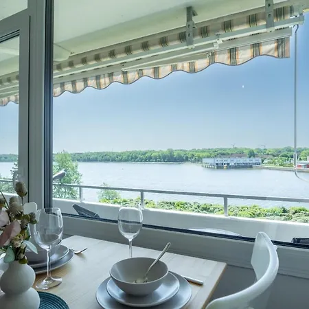 شقة Mit Sued-balkon Am هايليغنهافن